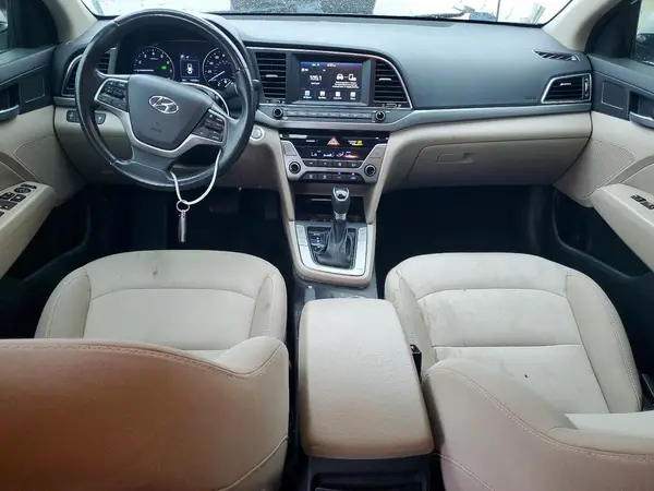5NPD84LF6JH275121 2018 HYUNDAI ELANTRA - Image 8