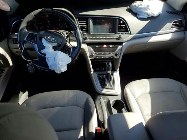 5NPD84LF6JH276608 2018 HYUNDAI ELANTRA - Image 8