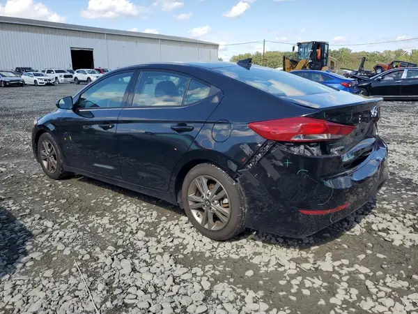 5NPD84LF6JH276785 2018 HYUNDAI ELANTRA - Image 2
