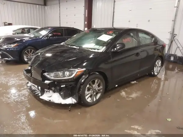 5NPD84LF6JH277306 2018 HYUNDAI ELANTRA - Image 2