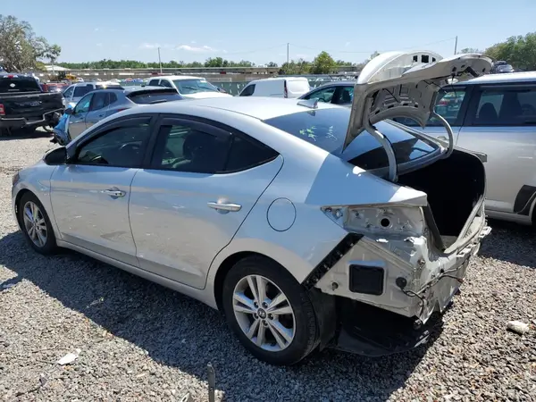 5NPD84LF6JH279623 2018 HYUNDAI ELANTRA - Image 2