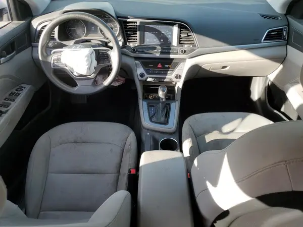 5NPD84LF6JH281100 2018 HYUNDAI ELANTRA - Image 8