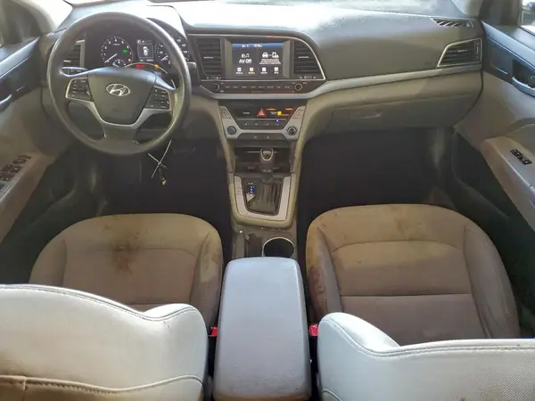 5NPD84LF6JH283946 2018 HYUNDAI ELANTRA - Image 8