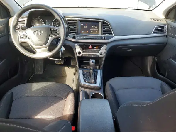 5NPD84LF6JH285714 2018 HYUNDAI ELANTRA - Image 8
