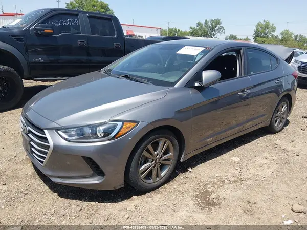 5NPD84LF6JH286409 2018 HYUNDAI ELANTRA - Image 2