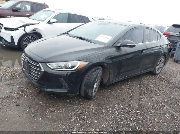 5NPD84LF6JH286586 2018 HYUNDAI ELANTRA - Image 2