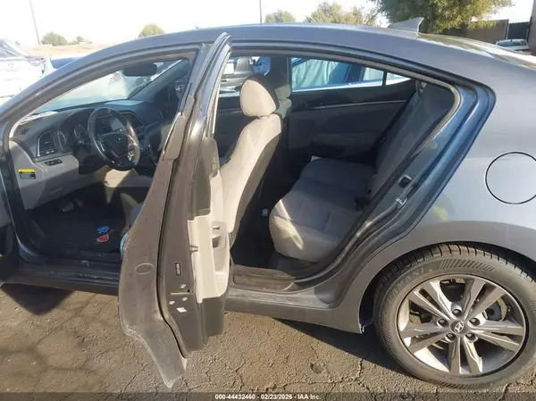 5NPD84LF6JH291822 2018 HYUNDAI ELANTRA - Image 8