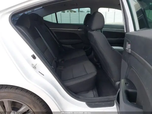 5NPD84LF6JH292677 2018 HYUNDAI ELANTRA - Image 8