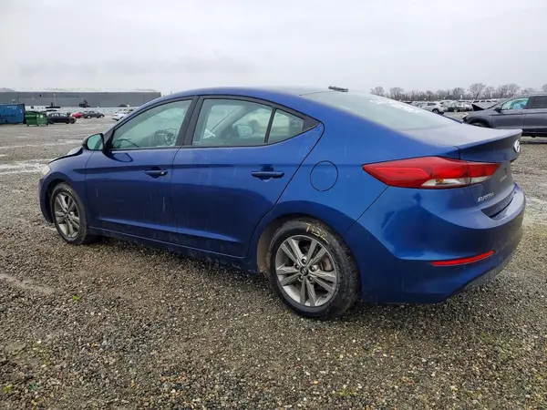5NPD84LF6JH293957 2018 HYUNDAI ELANTRA - Image 2