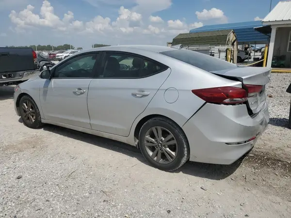 5NPD84LF6JH294512 2018 HYUNDAI ELANTRA - Image 2