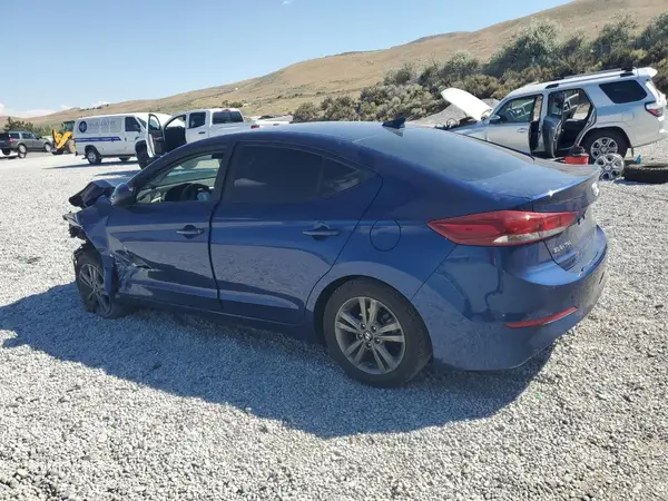5NPD84LF6JH294638 2018 HYUNDAI ELANTRA - Image 2