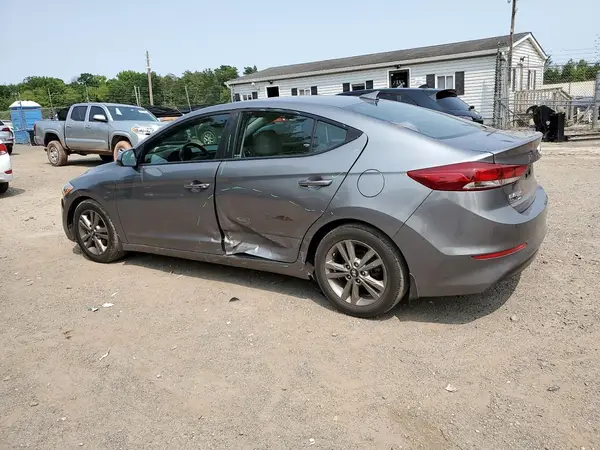 5NPD84LF6JH294834 2018 HYUNDAI ELANTRA - Image 2