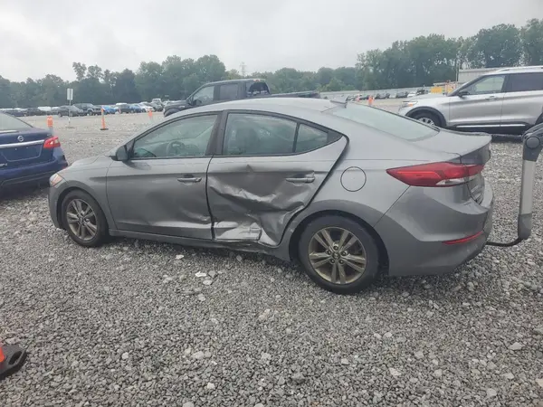 5NPD84LF6JH294994 2018 HYUNDAI ELANTRA - Image 2