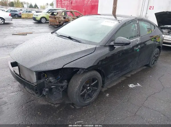 5NPD84LF6JH295417 2018 HYUNDAI ELANTRA - Image 2
