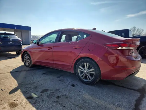 5NPD84LF6JH295739 2018 HYUNDAI ELANTRA - Image 2