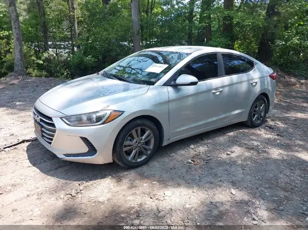 5NPD84LF6JH297197 2018 HYUNDAI ELANTRA - Image 2