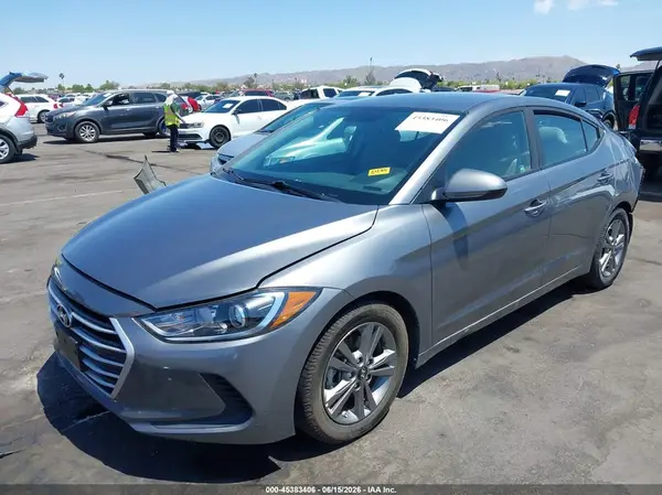 5NPD84LF6JH298561 2018 HYUNDAI ELANTRA - Image 2