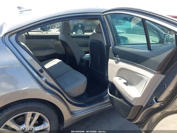5NPD84LF6JH298561 2018 HYUNDAI ELANTRA - Image 8