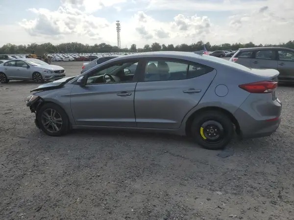 5NPD84LF6JH299483 2018 HYUNDAI ELANTRA - Image 2