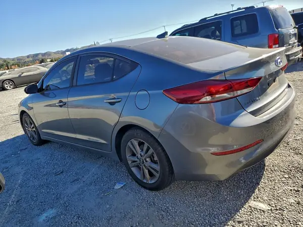 5NPD84LF6JH299824 2018 HYUNDAI ELANTRA - Image 2