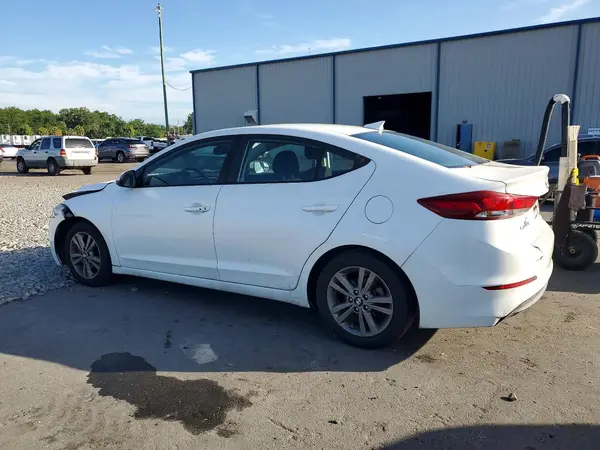 5NPD84LF6JH300695 2018 HYUNDAI ELANTRA - Image 2