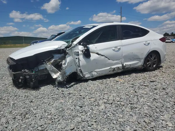 5NPD84LF6JH300745 2018 HYUNDAI ELANTRA - Image 1