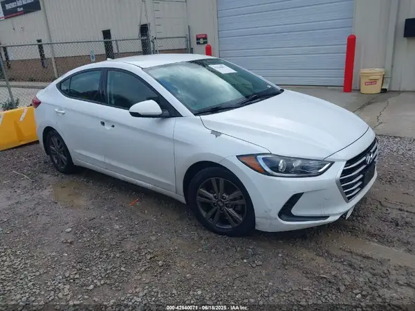 5NPD84LF6JH302155 2018 HYUNDAI ELANTRA - Image 1