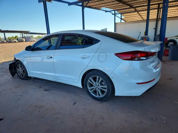 5NPD84LF6JH303936 2018 HYUNDAI ELANTRA - Image 2