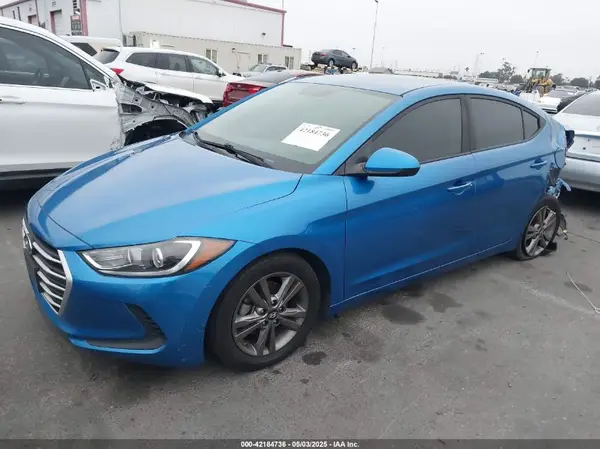 5NPD84LF6JH307968 2018 HYUNDAI ELANTRA - Image 2
