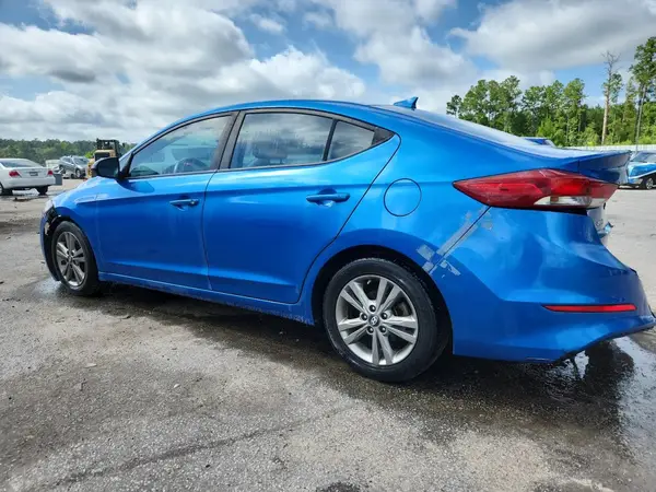 5NPD84LF6JH310286 2018 HYUNDAI ELANTRA - Image 2