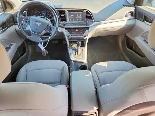 5NPD84LF6JH313320 2018 HYUNDAI ELANTRA - Image 8