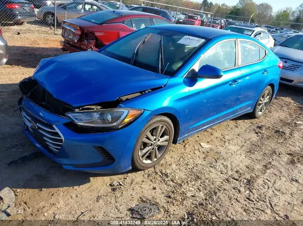 5NPD84LF6JH313818 2018 HYUNDAI ELANTRA - Image 2