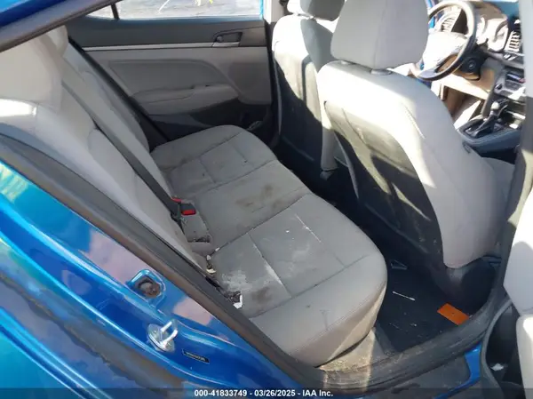 5NPD84LF6JH313818 2018 HYUNDAI ELANTRA - Image 8