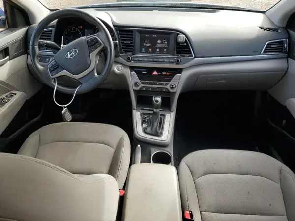 5NPD84LF6JH313883 2018 HYUNDAI ELANTRA - Image 8