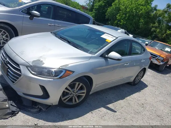 5NPD84LF6JH315813 2018 HYUNDAI ELANTRA - Image 2