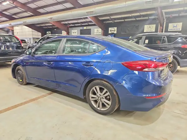 5NPD84LF6JH316217 2018 HYUNDAI ELANTRA - Image 2