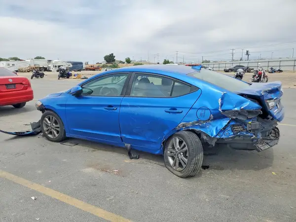 5NPD84LF6JH316945 2018 HYUNDAI ELANTRA - Image 2