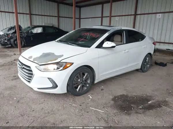 5NPD84LF6JH317738 2018 HYUNDAI ELANTRA - Image 2