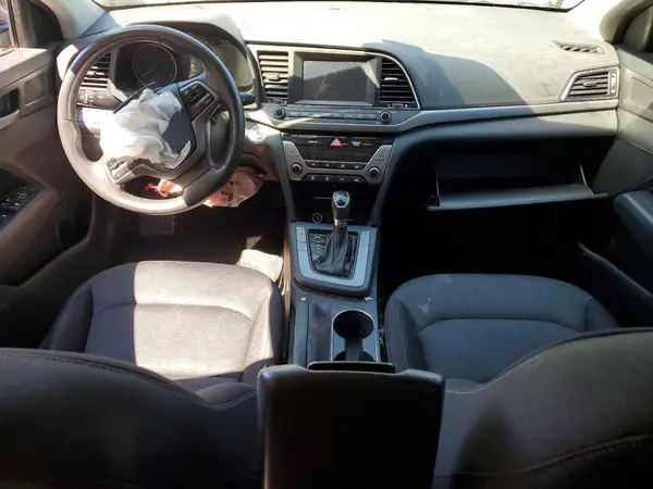 5NPD84LF6JH317917 2018 HYUNDAI ELANTRA - Image 8