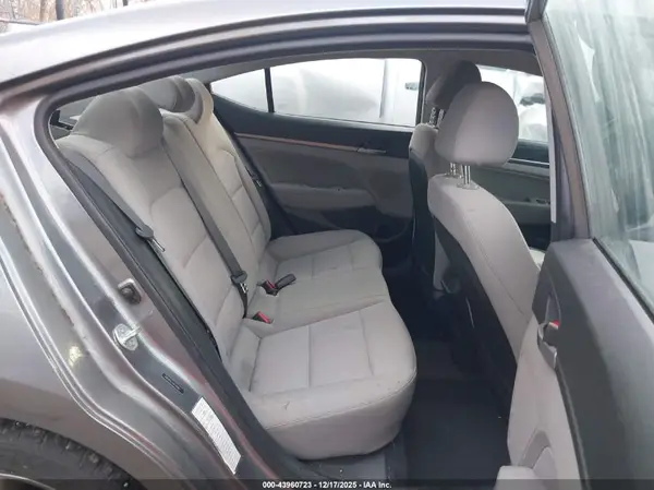 5NPD84LF6JH318887 2018 HYUNDAI ELANTRA - Image 8