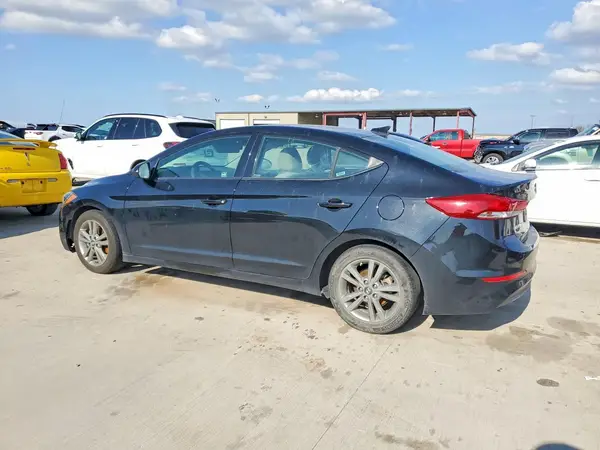 5NPD84LF6JH319084 2018 HYUNDAI ELANTRA - Image 2