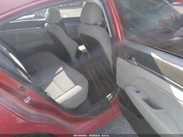 5NPD84LF6JH324480 2018 HYUNDAI ELANTRA - Image 8
