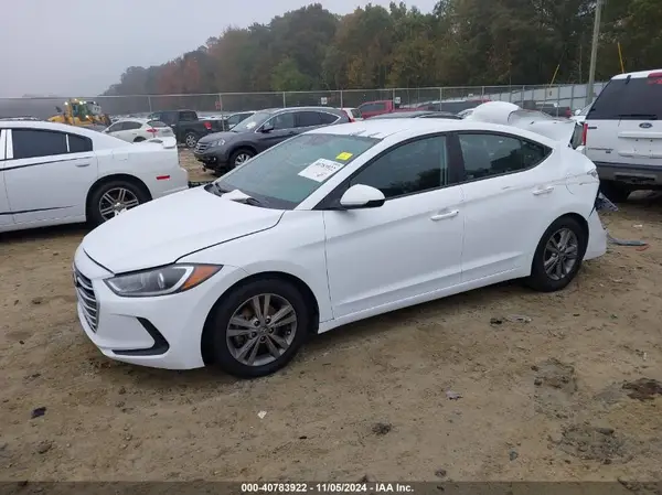 5NPD84LF6JH324821 2018 HYUNDAI ELANTRA - Image 2