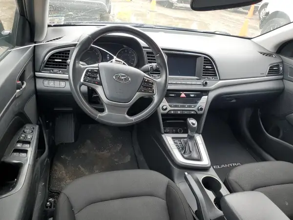 5NPD84LF6JH327850 2018 HYUNDAI ELANTRA - Image 8