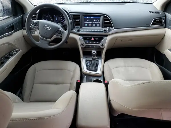 5NPD84LF6JH328643 2018 HYUNDAI ELANTRA - Image 8