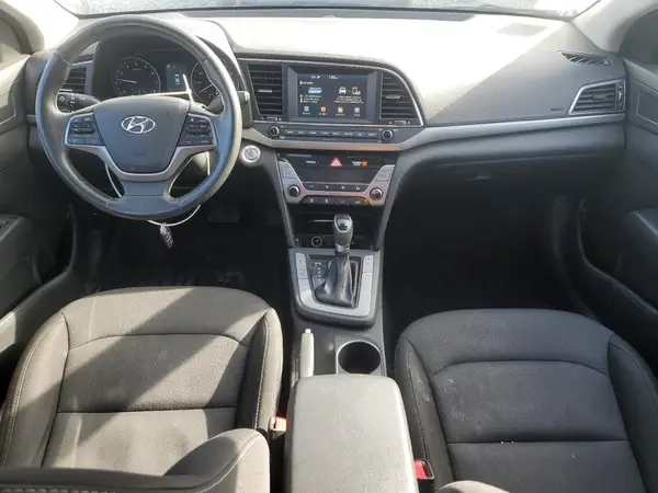 5NPD84LF6JH329999 2018 HYUNDAI ELANTRA - Image 8