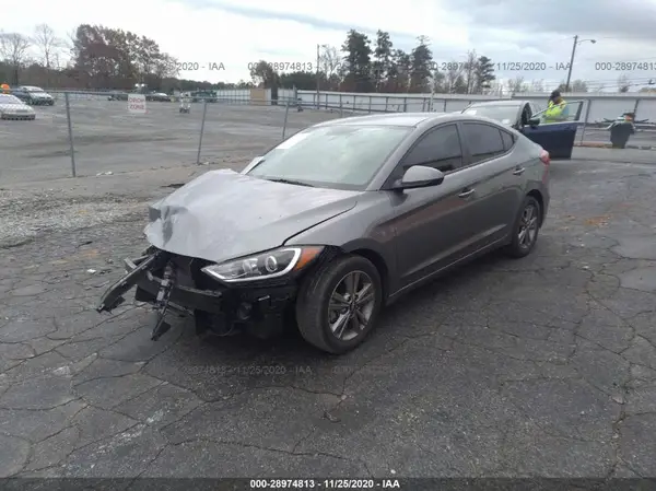 5NPD84LF6JH330893 2018 HYUNDAI ELANTRA - Image 2