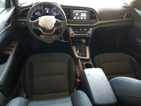 5NPD84LF6JH331865 2018 HYUNDAI ELANTRA - Image 8