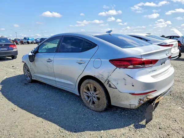 5NPD84LF6JH337892 2018 HYUNDAI ELANTRA - Image 2