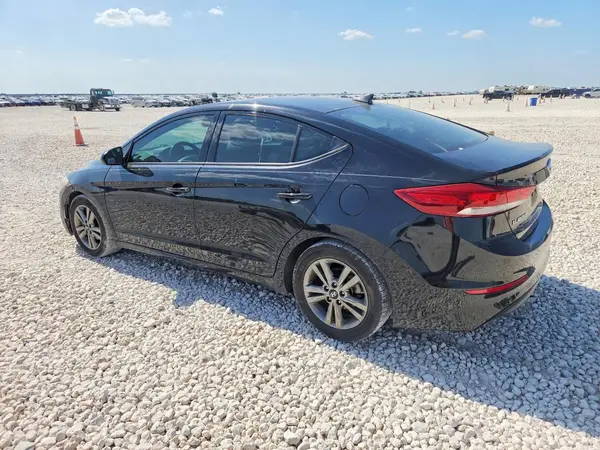 5NPD84LF6JH338444 2018 HYUNDAI ELANTRA - Image 2